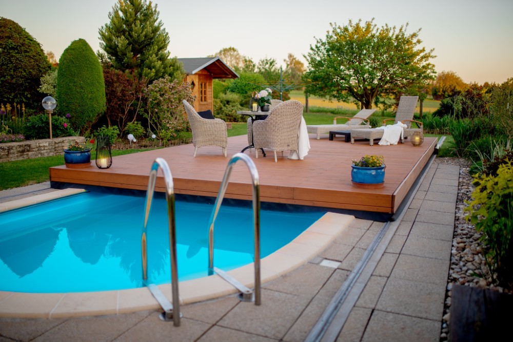 POOLDECK – Die perfekte Kombination aus Stil und Funktion