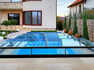 Low pool enclosure CHAMPION