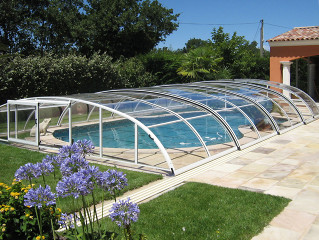 Low retractable pool enclosure ELEGANT NEO