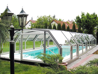 Inground pool enclosure OCEANIC by Alukov