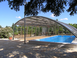 Retractable pool enclosure RAVENA 05