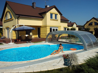 Swimming pool enclosure TROPEA NEO made by Alukov a.s.