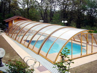 Inground pool enclosure UNIVERSE by Alukov