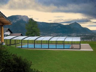 Pool enclosure Venzia with amazing view