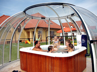 Warm evening spent by hot tub enclosure SPA DOME ORLANDO