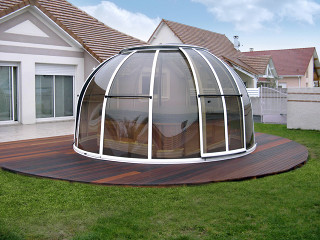 Woodlike imitation used on hot tub enclosure SPA DOME ORLANDO