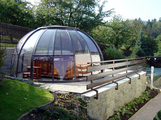 Hot tub enclosure SPA DOME ORLANDO with dark filling