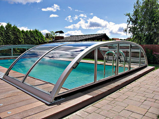 Copertura piscina piscina bassa Elegant con la porta laterale