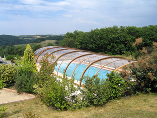 coperture per piscine in alluminio e policarbonato modello Tropea