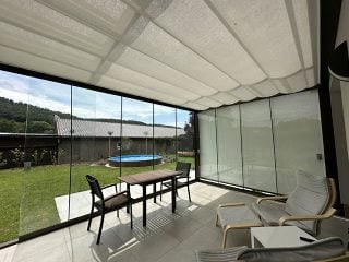 Pergola Venti with adjustable shading