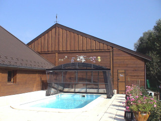 Pool enclosure Venezia - retractable pool cover 02