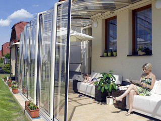 Retractable patio cover CORSO Solid by Alukov 21