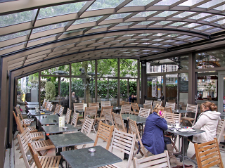 Retractable patio cover CORSO Horeca - for restaurants and hotels