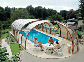 Pool enclosure OLYMPIC can by fully opened on the front side of the cover