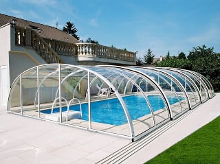 Retractable pool enclosure TROPEA NEO by Alukov a.s.