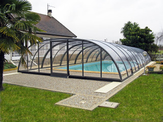 Swimming pool cover UNIVERSE increases temperature of water in your pool - opened