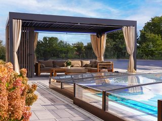 Clean energy for your pool with Pergola Solar
