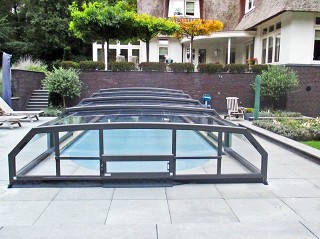 Swimming pool enclosure Riviera with air flow sliding doors