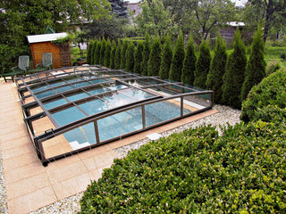copertura telescopica per la piscina modello basso