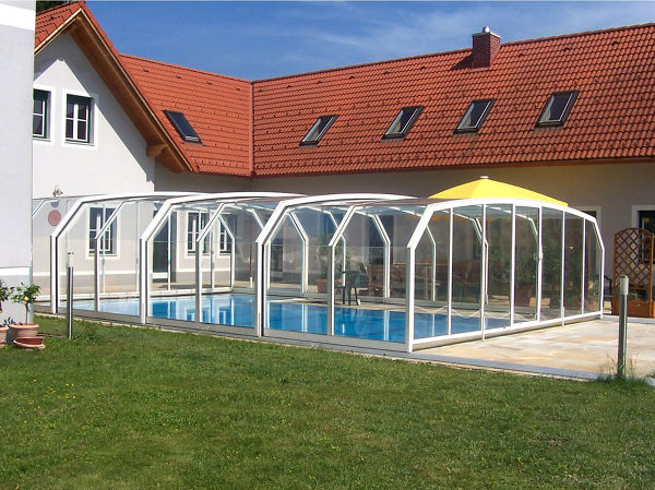 Pool enclosure Oceanic High - retractable pool cover | SPA ...