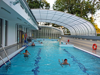 Retractable pool enclosure for public swimming pool 06