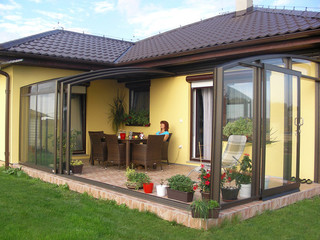 Patio enclosure CORSO - ideal place for your family time