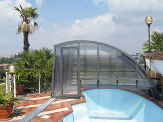 Retractable pool enclosure RAVENA 06