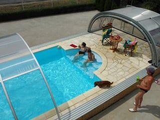 Retractable swimming pool enclosure TROPEA NEO