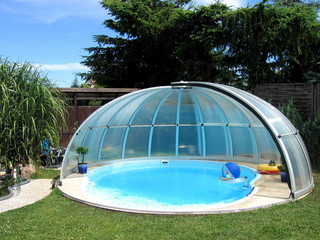 Retractable pool enclosure ORIENT