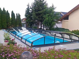 Retractable swimming pool enclosure Imperia