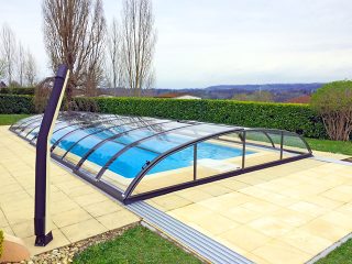 Acoperire piscina AZURE Flat Compact vedere din fata