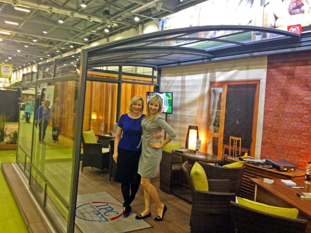 Alzbeta Murray - Alukov UK Alzbeta Murray - Alukov UK