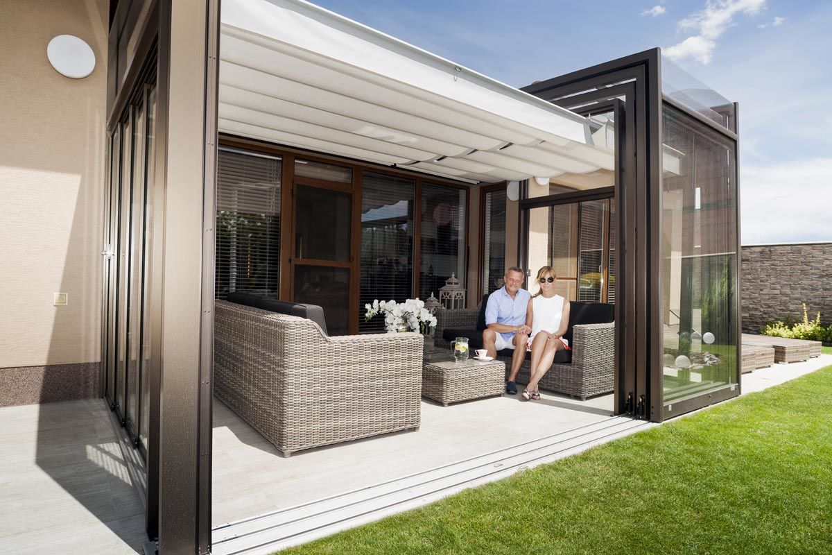 Patio enclosures and innovative conservatories list Alukov.co.uk