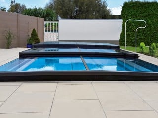 Front view on swimming pool enclosure Terra