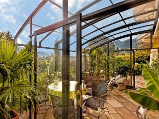 Make your own tropical paradise with patio enclosure Corso Premium
