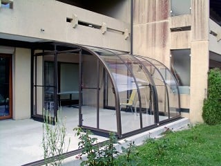 Retractable patio enclosure Corso ENTRY