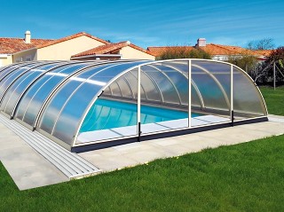 Retractable swimming pool enclosure Tropea in silver color