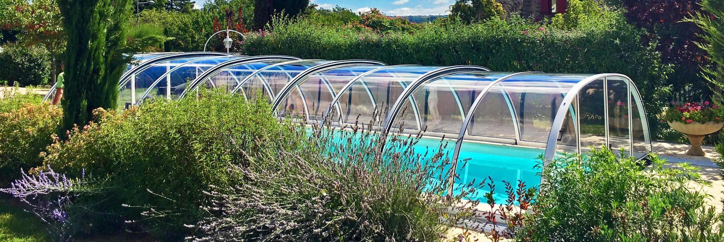 Premium pool enclosure Tropea