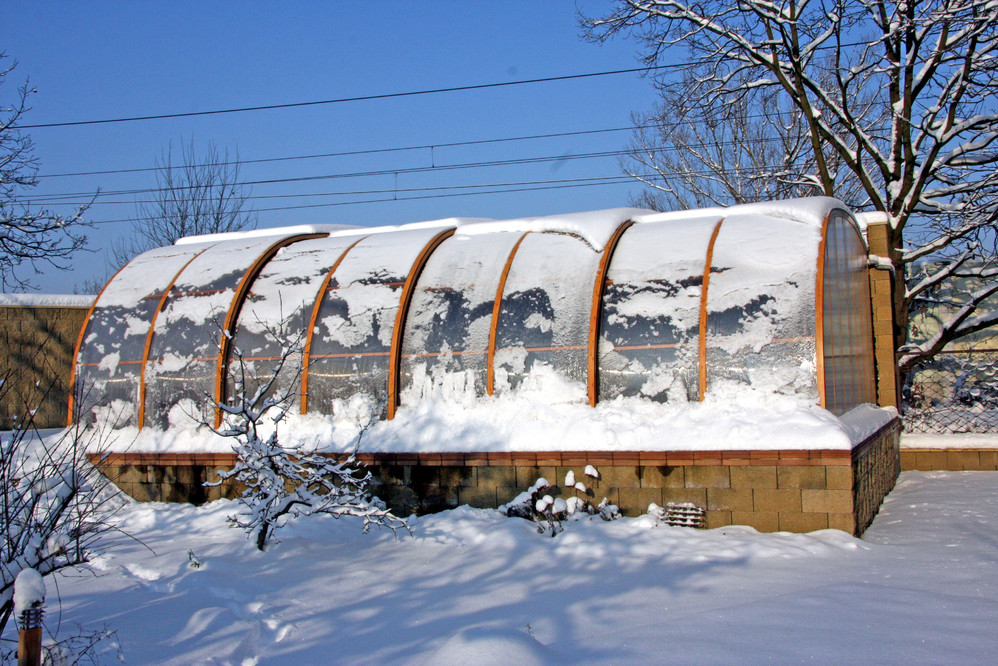 Winter Snow Load on Pool Enclosure