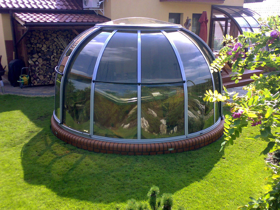 Retractable hot tub enclosure Spa Dome Orlando