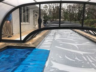 Atypical pool enclosure