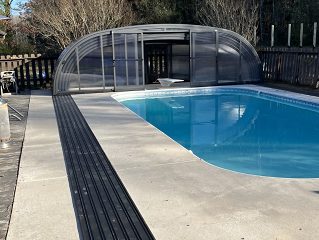 Opened pool enclosure Laguna Type 5 looks amazing