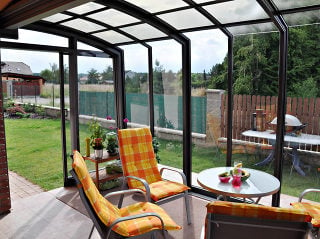 Retractable patio enclosure CORSO Premium by Alukov