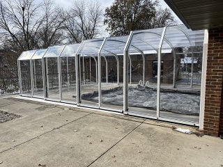 Pool enclosure Oceanic High in white color