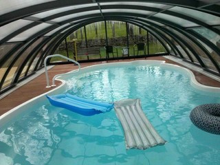 Pool enclosure UNIVERSE - fits any shape pool