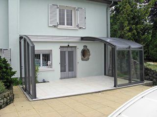 Retracted patio enclosure Corso Premium