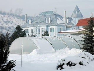 Snow load on pool enclosure UNIVERSE