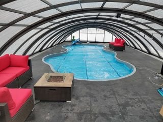 Swimming pool enclosure UNIVERSE in South Dakota